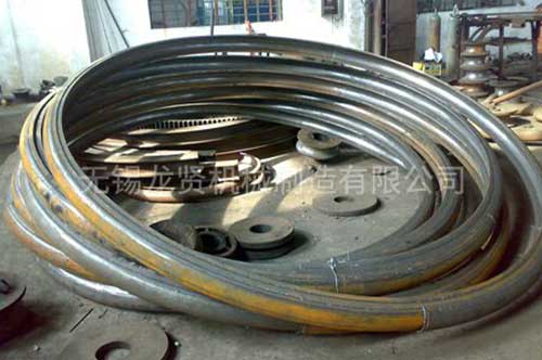 半圓管節(jié)距受哪些因素影響，怎么計算？