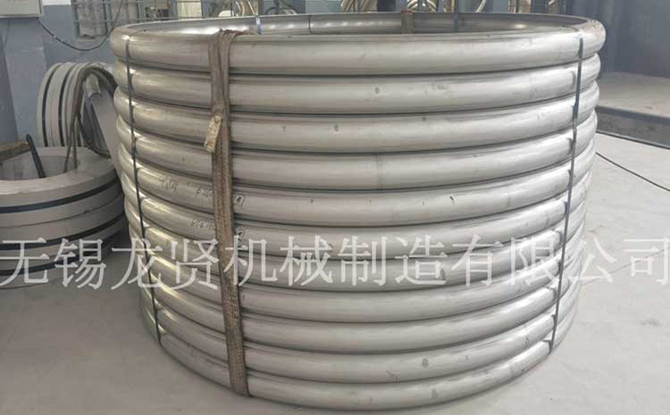 筒體外半管的結(jié)構(gòu)特點(diǎn)、功能與應(yīng)用怎樣？